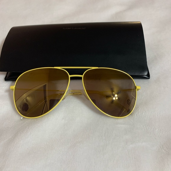 Saint Laurent sunglasses - Picture 2 of 8